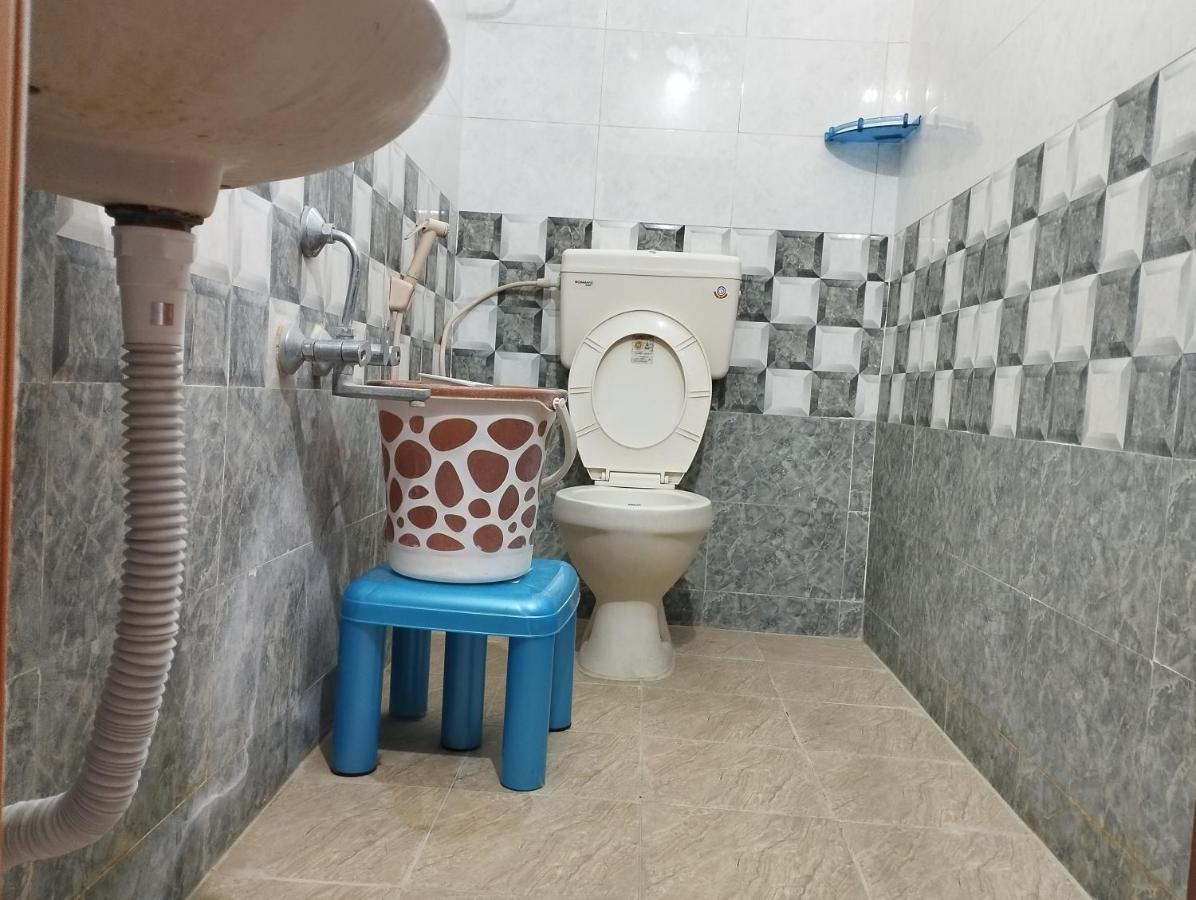 Sls Homestay - Luxury Ac Service Apartments 1Bhk, 2Bhk, 3Bhk - Direct Flyover To Alipiri Tirumala Gate - Walk To Ps4 Pure Veg Restaurants, Supermarkets - Near To National Highway & Padmavathi Amma Temple - Modular Kitchen, Living Room -Free Superfast Tirupati Bagian luar foto